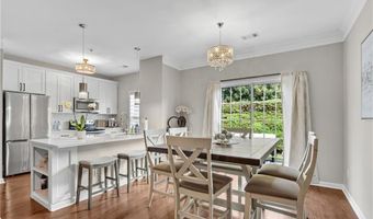 208 Magnolia Leaf Dr, Woodstock, GA 30188
