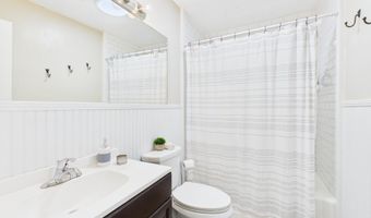 107 Montford St, Aberdeen, NC 28315