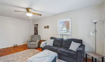 515 SW Southlawn Dr, Ankeny, IA 50023