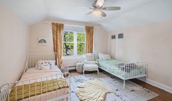 26 Mountainside Ave, Atlantic Highlands, NJ 07716