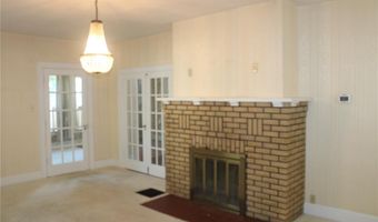 2701 Watalee St, Alton, IL 62002