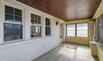 81 N 8th Ave, Beech Grove, IN 46107