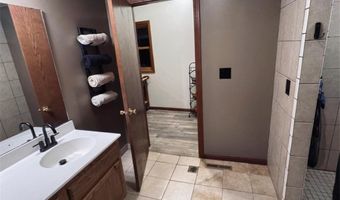 22598 700th Ave, Albert Lea, MN 56007