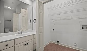 293 Hollybrook Dr, Advance, NC 27006