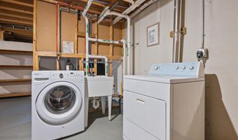 1234 Essex St, Bangor, ME 04401