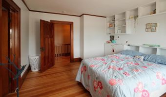 804 6th Ave, Alton, IA 51003