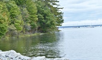 2 Harbor View Ln, Belfast, ME 04974