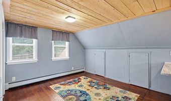 158 Ten Rod Rd, Exeter, RI 02822