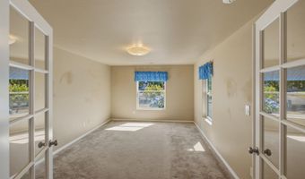 914 Oakmont Lp NE, Albany, OR 97322