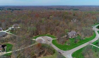2893 Huntington Way, Aurora, OH 44202