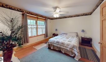 4867 E Shore Dr, Alger, MI 48610