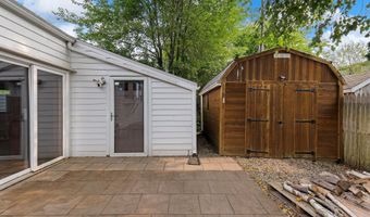 17 US Route One, Falmouth, ME 04105