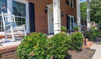910 CHEROKEE Trl, Anniston, AL 36206