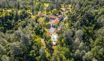 17832 Windsor Ln, Anderson, CA 96007