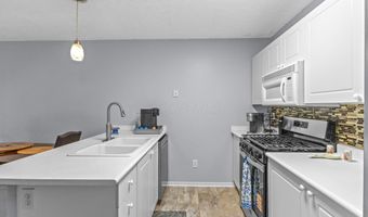 1981 Hoadley Dr 10A, Columbus, OH 43228
