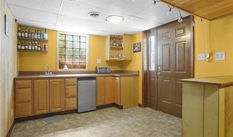 3501 Bloomer Dr, Alton, IL 62002