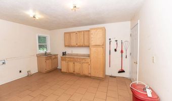 106 S Clark St, Adrian, MO 64720