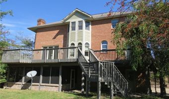 304 Scenic Ridge Ct, Adams Twp., PA 16046