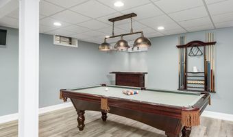 78 Deer Run Dr, Colchester, CT 06415