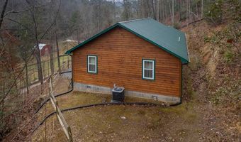 67 Hemlock Dr, Almond, NC 28702