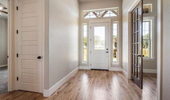 140 Cowan Xing, Alvord, TX 76225