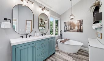 13476 Granada Ave, Apple Valley, MN 55124