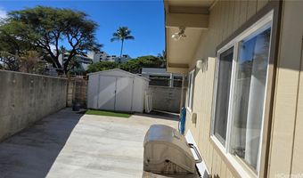 513 Kapaia St, Honolulu, HI 96825