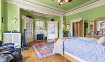 106 E CHASE St, Baltimore, MD 21202