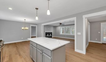 606 Alton Mountain Rd, Alton, NH 03810