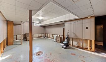 840 Ellis Ave, Ashland, OH 44805