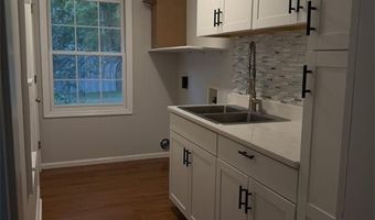 389 SHELL TOOMER Pkwy, Auburn, AL 36830