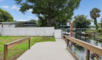 13602 PALM Dr, Astatula, FL 34705