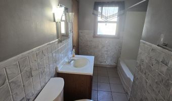 1902 High St, Beatrice, NE 68310