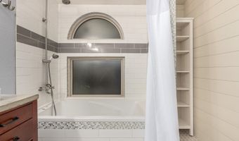 1442 E BUTLER Cir, Chandler, AZ 85225