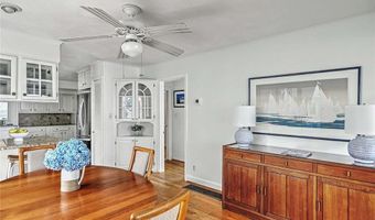 41 Buena Vista Dr, North Kingstown, RI 02852