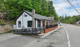 6 E Side Dr, Alton, NH 03810