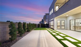 4822 Shady Ridge Dr, Las Vegas, NV 89135