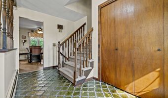 2 Marion Ln, Canterbury, CT 06331
