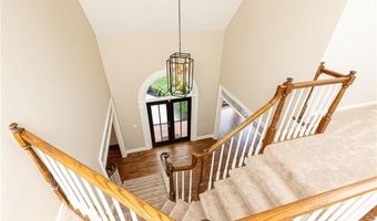 9360 Nesbit Lakes Dr, Alpharetta, GA 30022