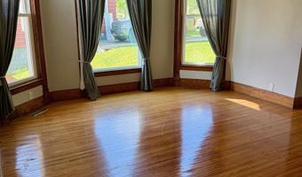 1402 Chestnut St, Atlantic, IA 50022