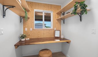 64 LEIMAMO St, Hilo, HI 96720