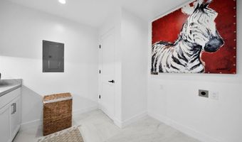 812 N Cleveland St 1, Oceanside, CA 92054