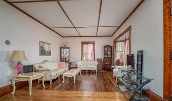 1749 Saint Clair River Dr, Algonac, MI 48001