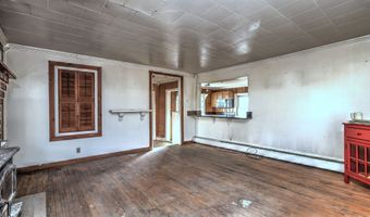 298 Wooding Hill Rd, Bethany, CT 06524