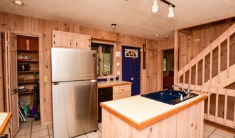 283 Benton Hill Rd, Becket, MA 01223