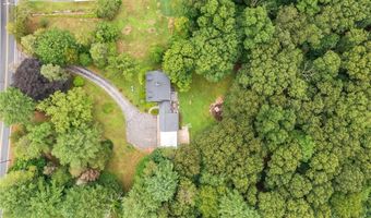 110 Hopkins Ave, Johnston, RI 02919