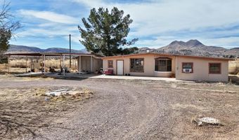 423 Mountain View Rd, Alpine, TX 79830
