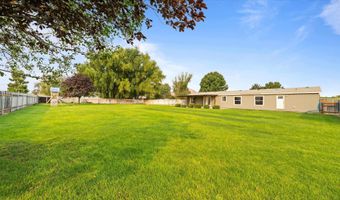 48106 E Mayo Lp, Benton City, WA 99320