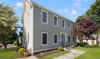 42 Camden Rd, Narragansett, RI 02882