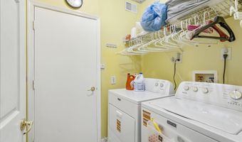 10 Deer Lake Ct, Barnegat, NJ 08005